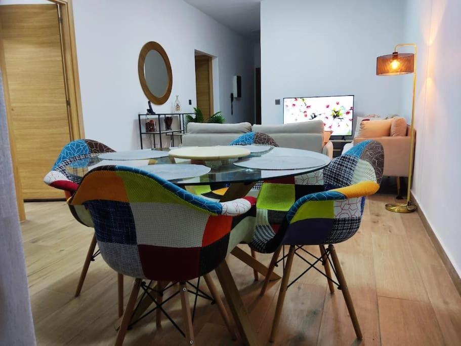 Superbe Appartement Avec Parking Gratuit Et Garde Дакар Екстериор снимка