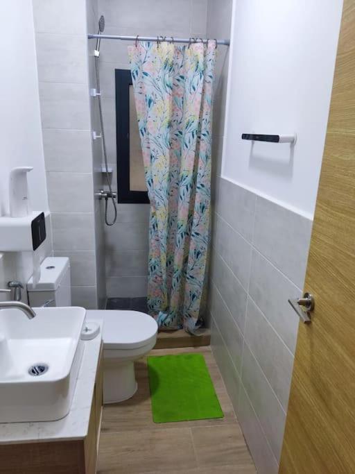 Superbe Appartement Avec Parking Gratuit Et Garde Дакар Екстериор снимка