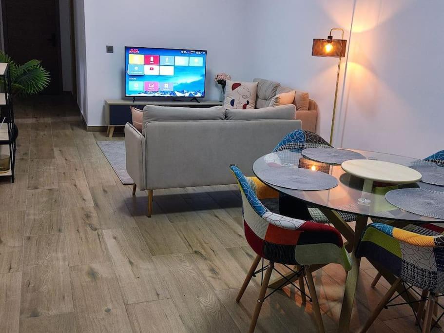 Superbe Appartement Avec Parking Gratuit Et Garde Дакар Екстериор снимка